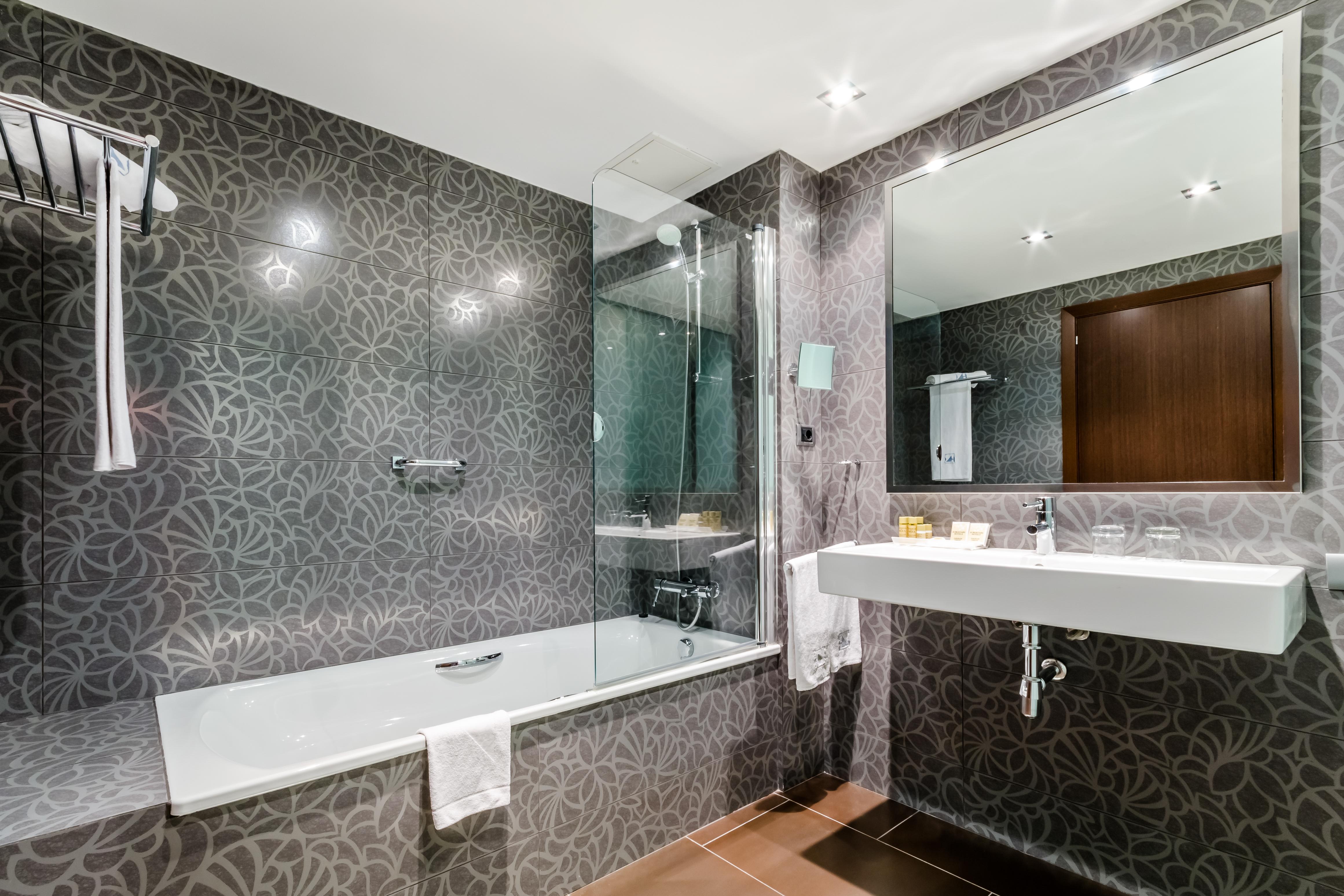 Eurostars Executive Hotel
